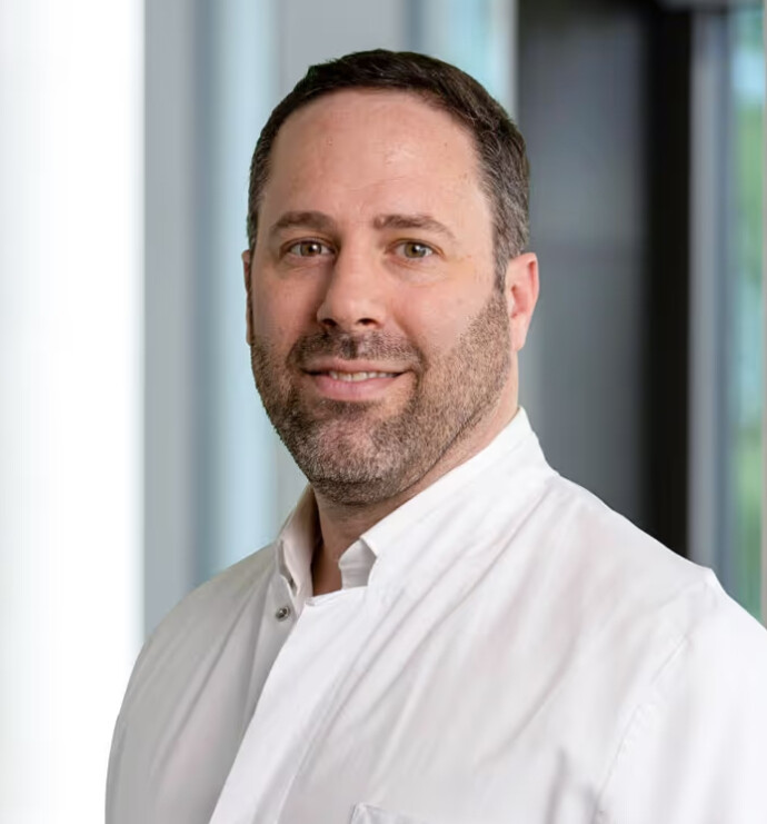 Dr. Michael Hambüchen