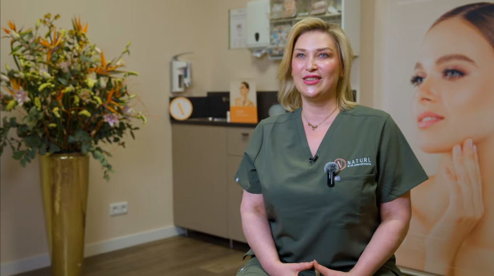 Dr. Anna Lukyanova berichtet über den Ablauf der Bauchdeckenstraffung